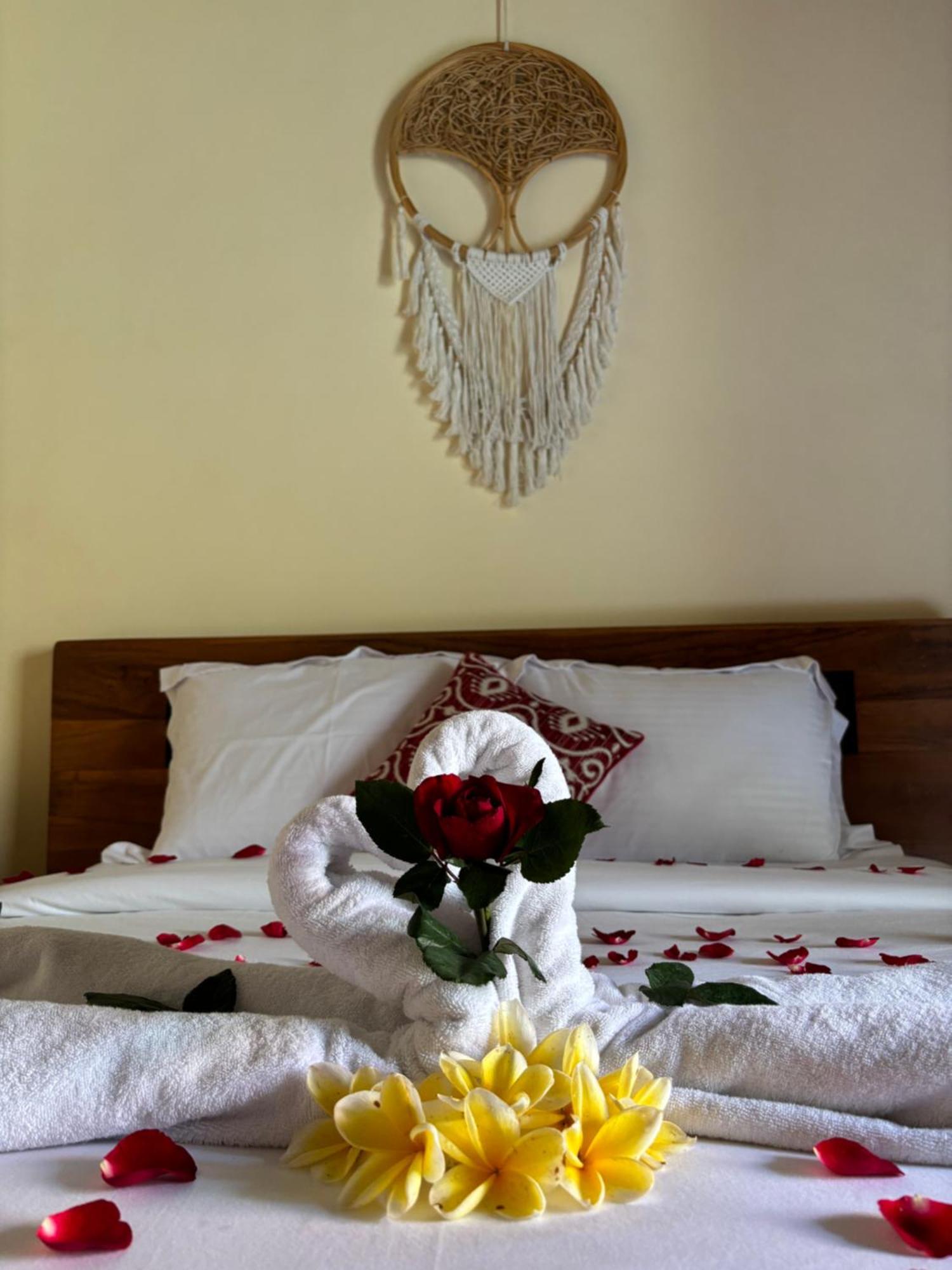 Cempaka Kembar Guest House Ubud  Bagian luar foto
