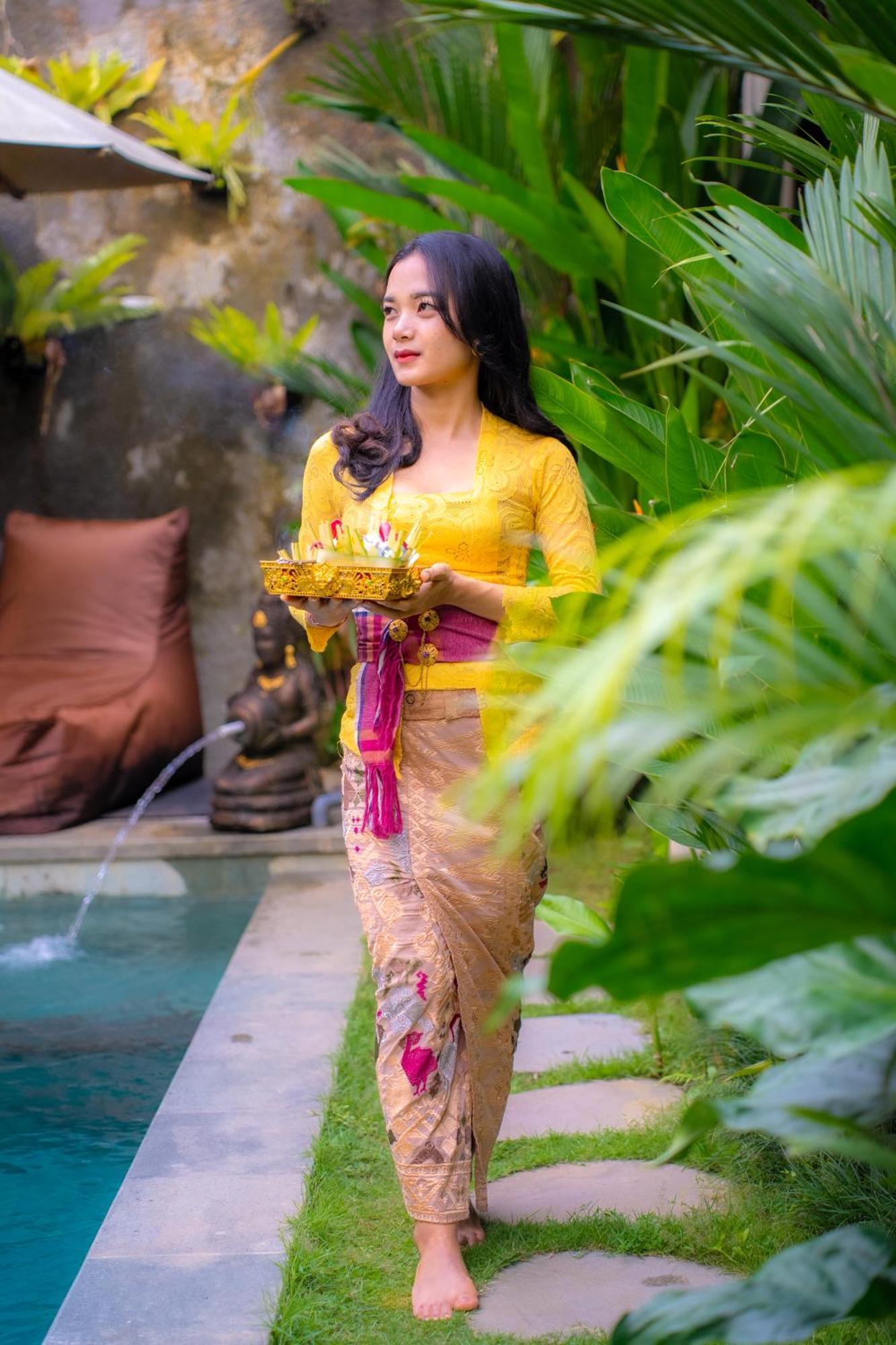 Cempaka Kembar Guest House Ubud  Bagian luar foto