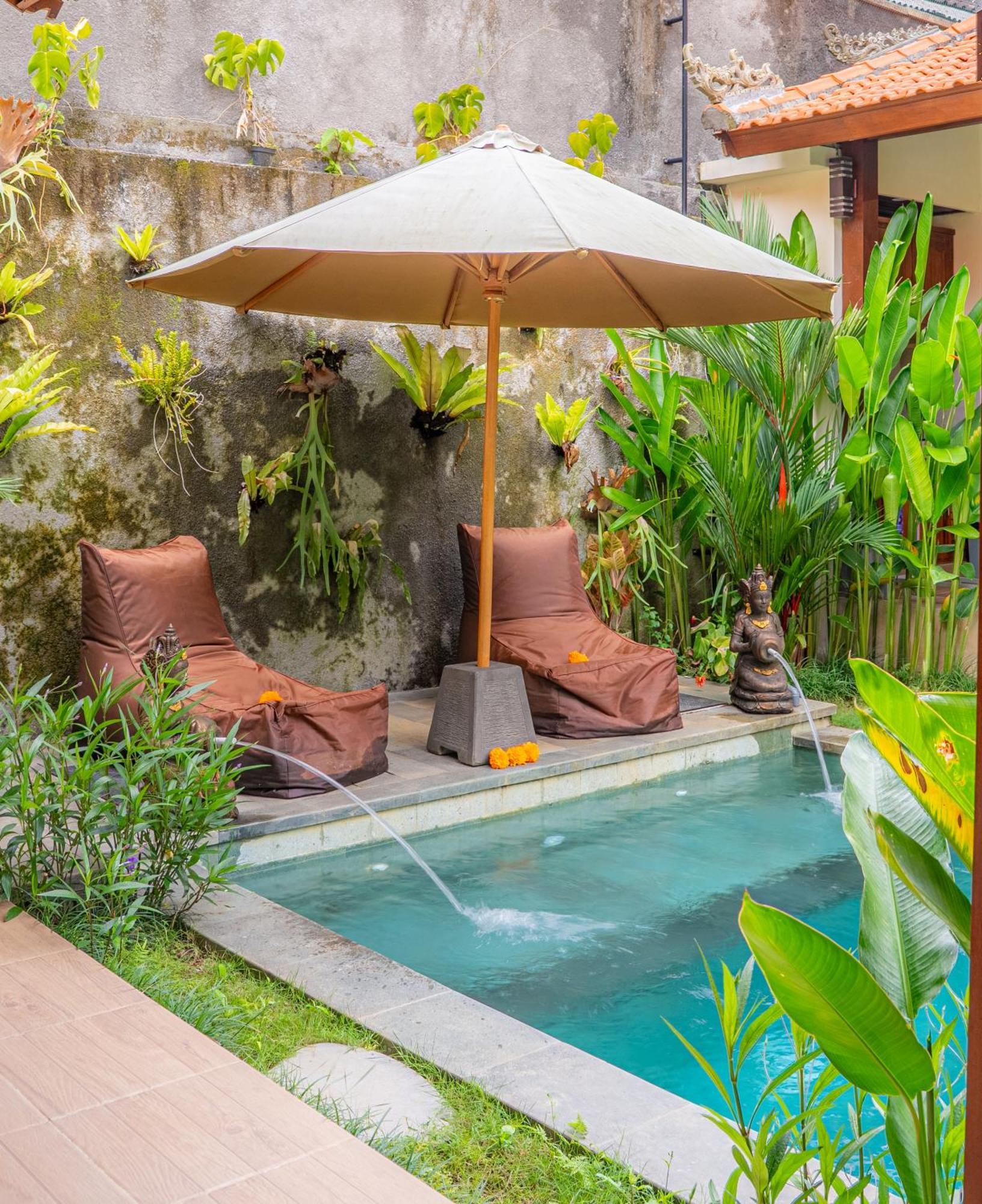 Cempaka Kembar Guest House Ubud  Bagian luar foto